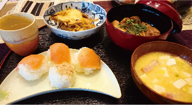 washoku ball-shaped sushi, Gratin of bamboo shoot, Teriyaki chicken, Miso soup